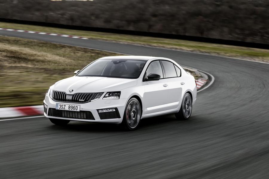  Skoda Octavia RS 2017 года  (WW) (фото 2 из 27)